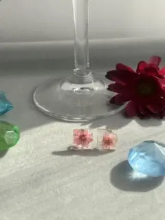 ハンドメイドフラワーピアス　ピンク　フラワー
