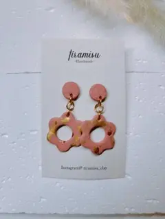 tiramisù ハンドメイド ピアス 花形 ピンク ゴールド