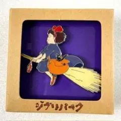 【限定品✨】新品✨ジブリ 魔女の宅急便　キキ　ピンバッジ 2 ラスト