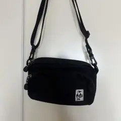 ブラック サコッシュ 2つのジッパーポケット