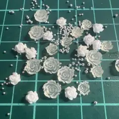 ネイルパーツ【バラ薔薇２サイズ＆ブリオン】画像の全部