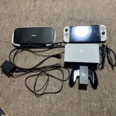 Nintendo Switch 有機ELモデル ホワイト ケース付き