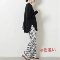＜SACRA（サクラ）＞ラウンドヘム ニット　ホワイトのサムネイル
