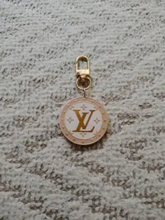 LV★円形キーホルダー
