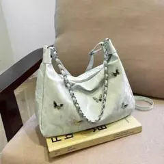 Item thumbnail for item d4fa1432-dc58-44ee-b4d6-3fb92de2b5a5