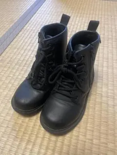 Hawkins ブラックブーツ サイドファスナー付きのサムネイル