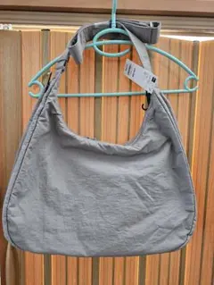 【お値下げ】GU ソフトナイロンラウンドショルダーバッグ