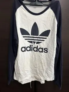 adidas ロゴ入り 長袖Tシャツ Dサイズ