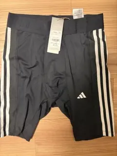 新品 アディダス スリーストライプス ショートタイツ