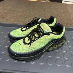 Nike エアマックスdn グリーン