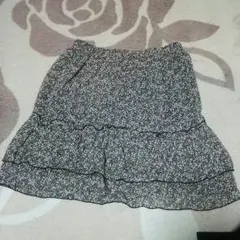 小花柄ワンピース