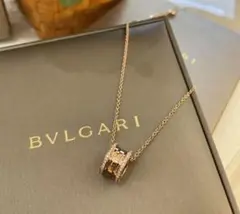 【正規 未使用】BVLGARIロゴ刻印ゴールドリングチャーム/ネックレスチェーン 正規 未使用】BVLGARIロゴ刻印ゴールドリングチャーム