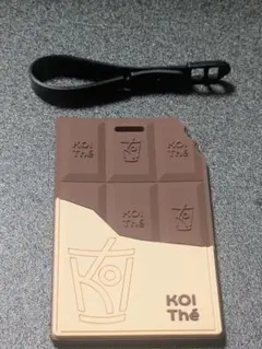 KOI Thé 초콜릿 바 패스 케이스