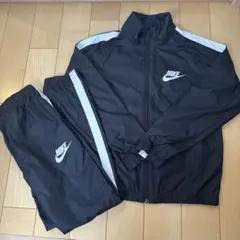 NIKE ☆キッズ セットアップ 上下セット 140 150 M ブラック 黒
