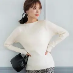 ボートネック 完売