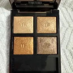 TOM FORD アイカラー クォード 04A サスピション