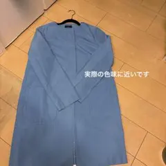 綺麗な水色のスプリングコート UNIQLOコラボのサムネイル