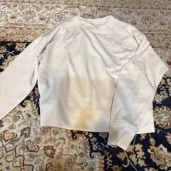 ベージュ クルーネック スウェットクラシカルエルフ トレーナー アイボリー