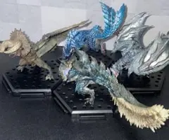 お得　モンスターハンター　モンハン　スタンダードモデル　フィギュア4種セット