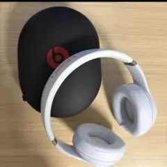 2026年最新】beatsヘッドホン 白の人気アイテム - メルカリ