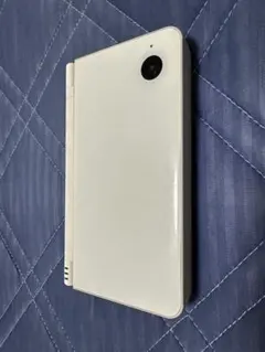 Nintendo DSi LLホワイトと(ドラクエ4)