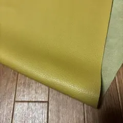 格安　牛革　本革　はぎれ大　レザークラフト　革はぎれ　革ハギレ　NO.100