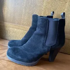 カレンリップス　レディースショートブーツ23.5cm