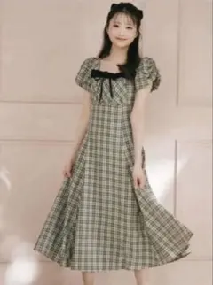 an Mille バストギャザーワンピース　アンミール　ワンピース　夏