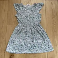 H&M 花柄ノースリーブワンピース 4-6Y