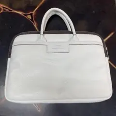 ホワイトレザー ビジネスバッグ