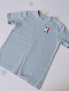 トミーフィルフィガーTOMMY HILFIGER ロゴTシャツ グレーのサムネイル