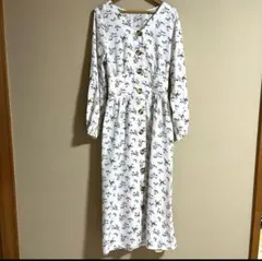 花柄ワンピース ひざ丈ワンピース