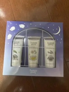 VECUA Honey Relax Night Trio ハンドクリームのサムネイル