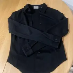 FENDISSLIME 黒シャツ