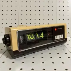 決まりました☆希少価値　昭和 レトロ 未使用 当時物 箱付 ラジオ  カセットプレイヤー パタパタ時計　 2026年最新】Yahoo!オークション -パタパタ 時計の中古品・新品・未