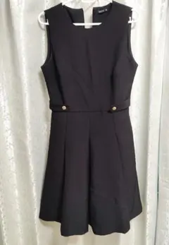 ひざ丈ワンピース