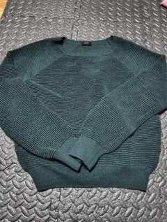 ダークグリーン ニットセーター 長袖