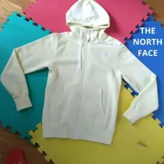 【THE NORTH FACE/ザノースフェイス】フーディロゴパーカー❣️