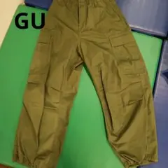 GU カーゴパンツ　カーキ　Sサイズ