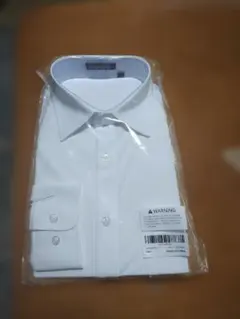 ホワイト 長袖シャツ レギュラーカラー
