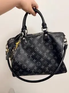 極美品Lou~is Vuitt~on ブラック ショルダーバッグ