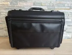 2026年最新】リモワ パイロットの人気アイテム - メルカリ