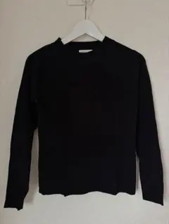 リブ編み 長袖　薄手ニット　黒　ブラック　Sサイズ