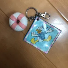 ディズニーシー　ストラップ　キーホルダー　浮き輪まん　うきわまん　ドナルド