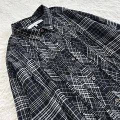 LILASICリラシク シュリンク長袖ブラウス　モノトーン　チェック柄　白黒のサムネイル