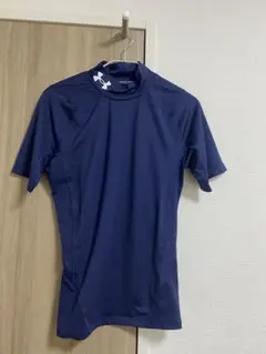 UNDER ARMOUR HEATGEAR MD ネイビー