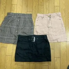 チェック柄ミニスカートセット　フロントボタン付き　セット売り　ピンク　黒