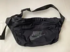 【値下げ】【NIKE】ボディーバッグ/ブラック