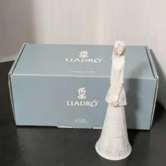 リヤドロ 工芸品