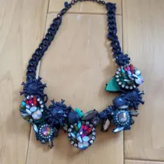 ZARA ビジュー ネックレス ネイビーのサムネイル